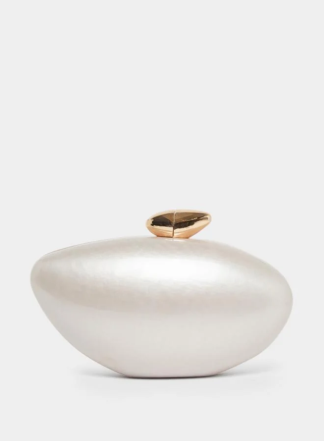 Styli Pearlescent Clutch with Gold Chain